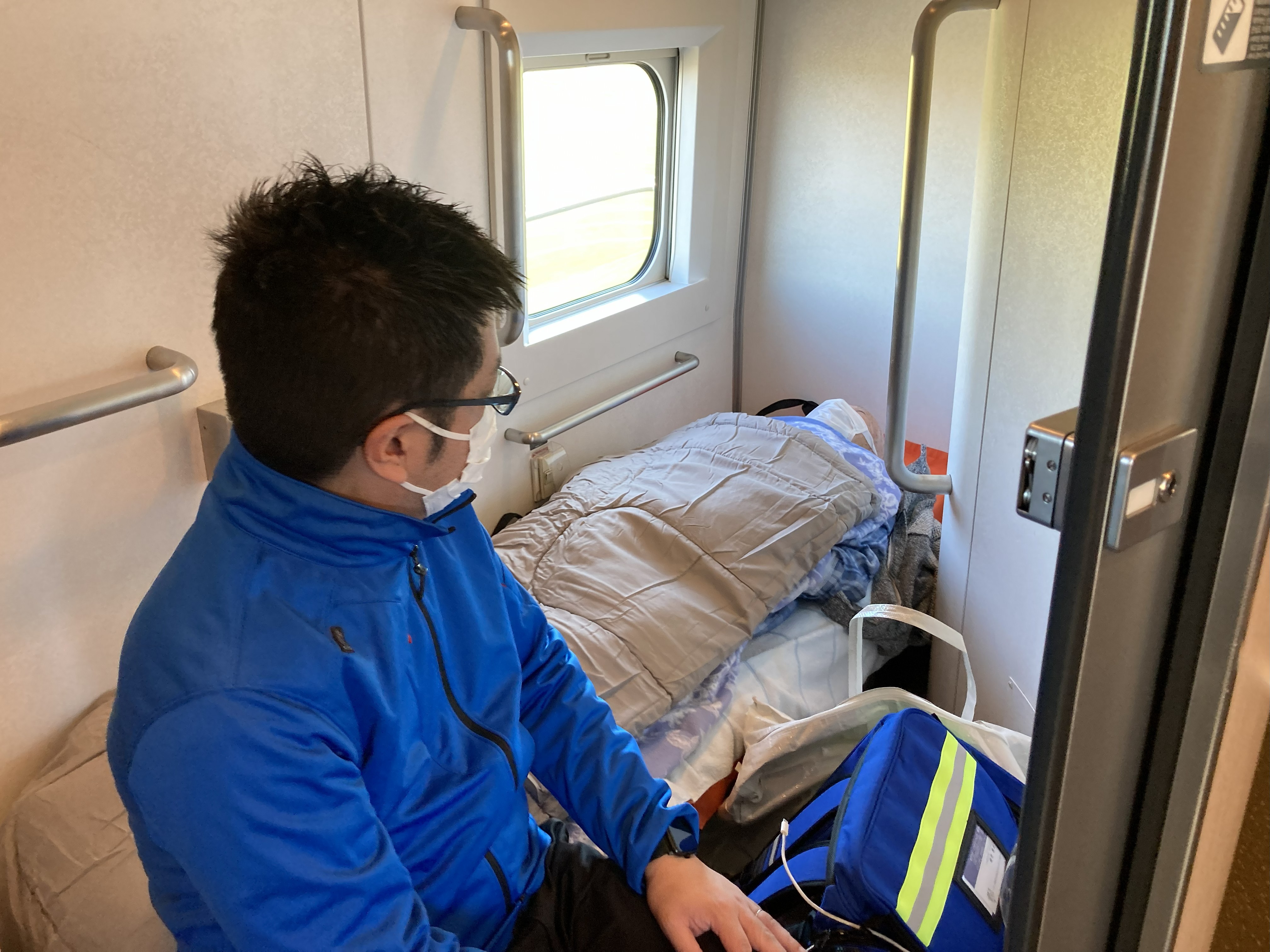 介護タクシー　仙台　新幹線　八戸